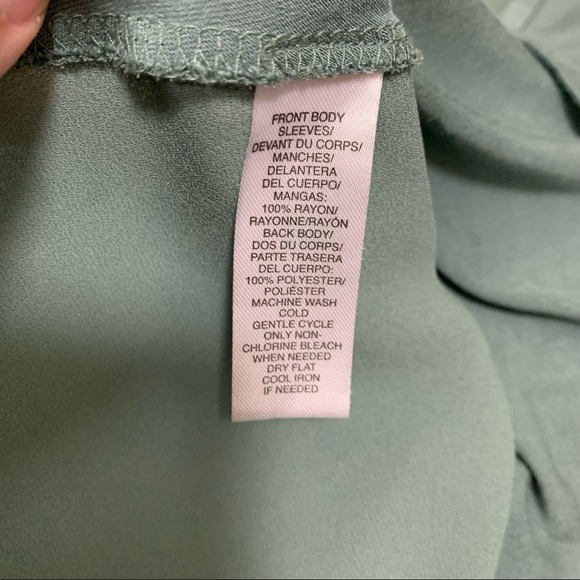 Loft Long Sleeve Sheer Back Everyday Basic High Low Oversized Top Size XXS - Picture 6 of 6